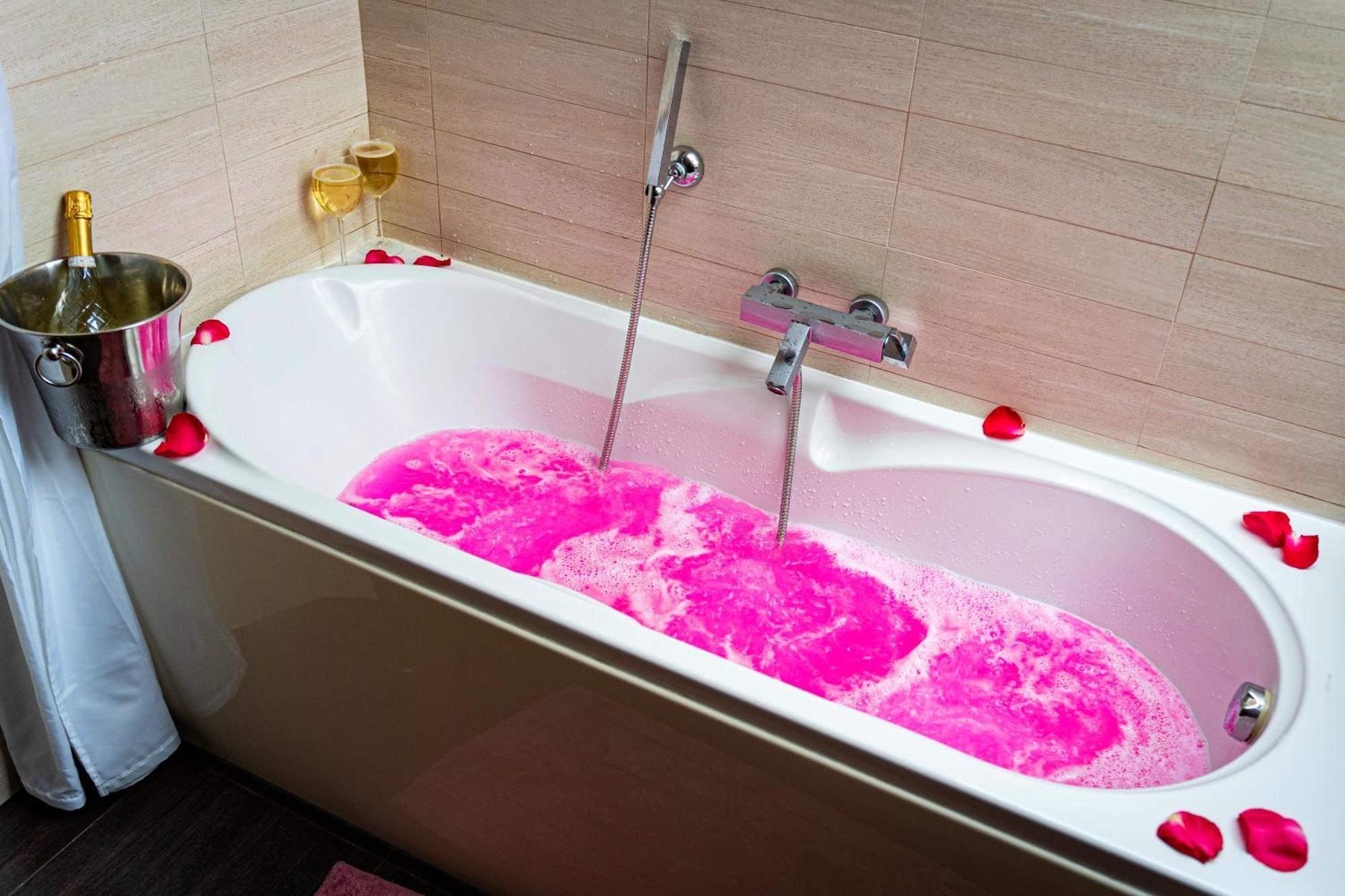 Golden River Apartment プラハ エクステリア 写真